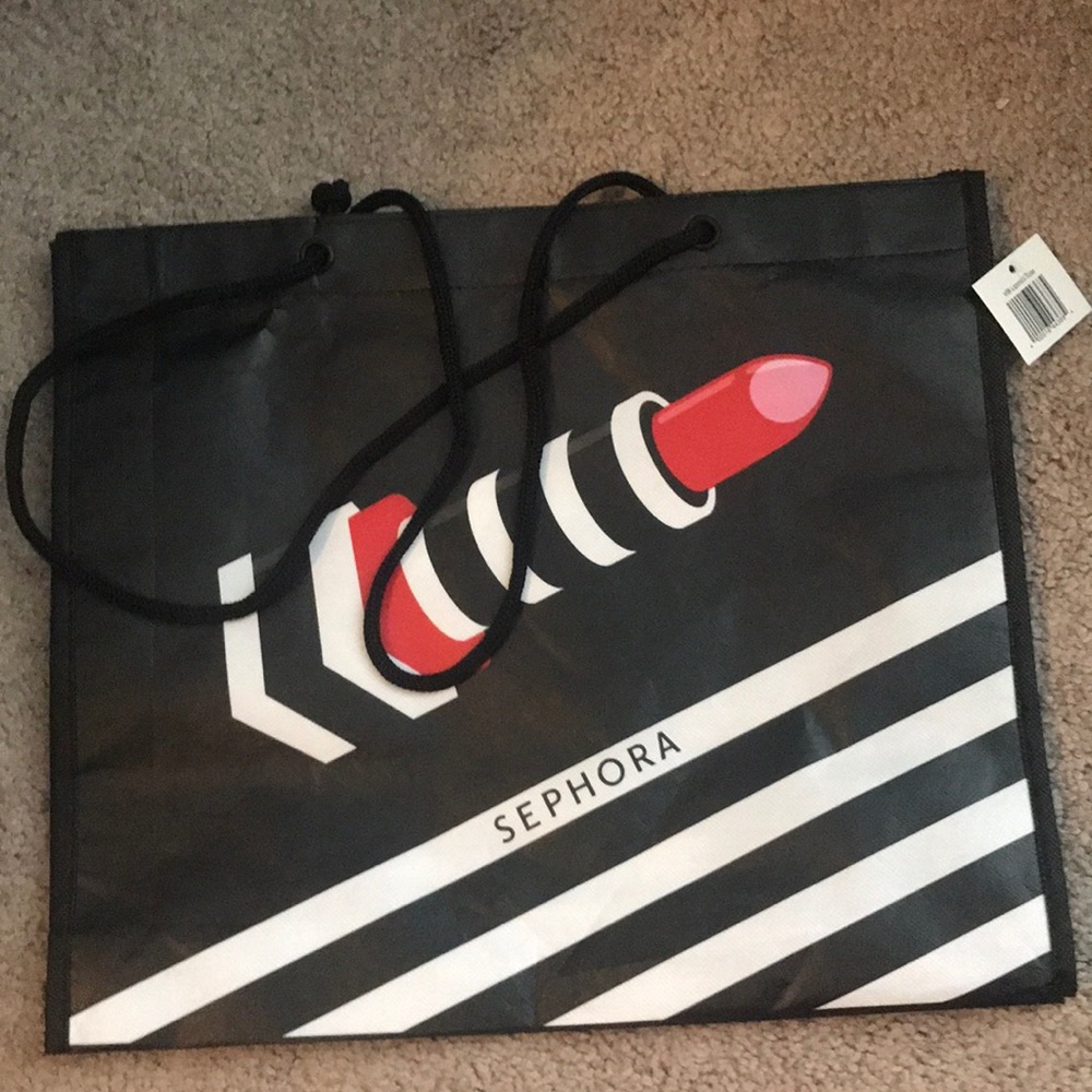 free with purchase: Reusable Sephora Bag